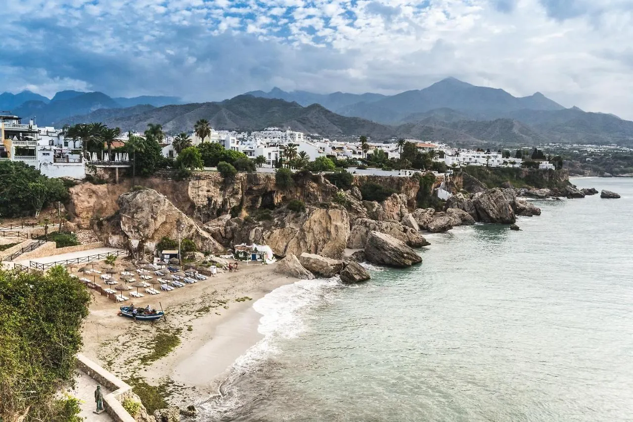 Hostal Marissal By Dorobe Nerja 2*,