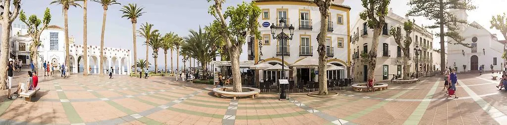 Guest house Hostal Marissal By Dorobe Nerja