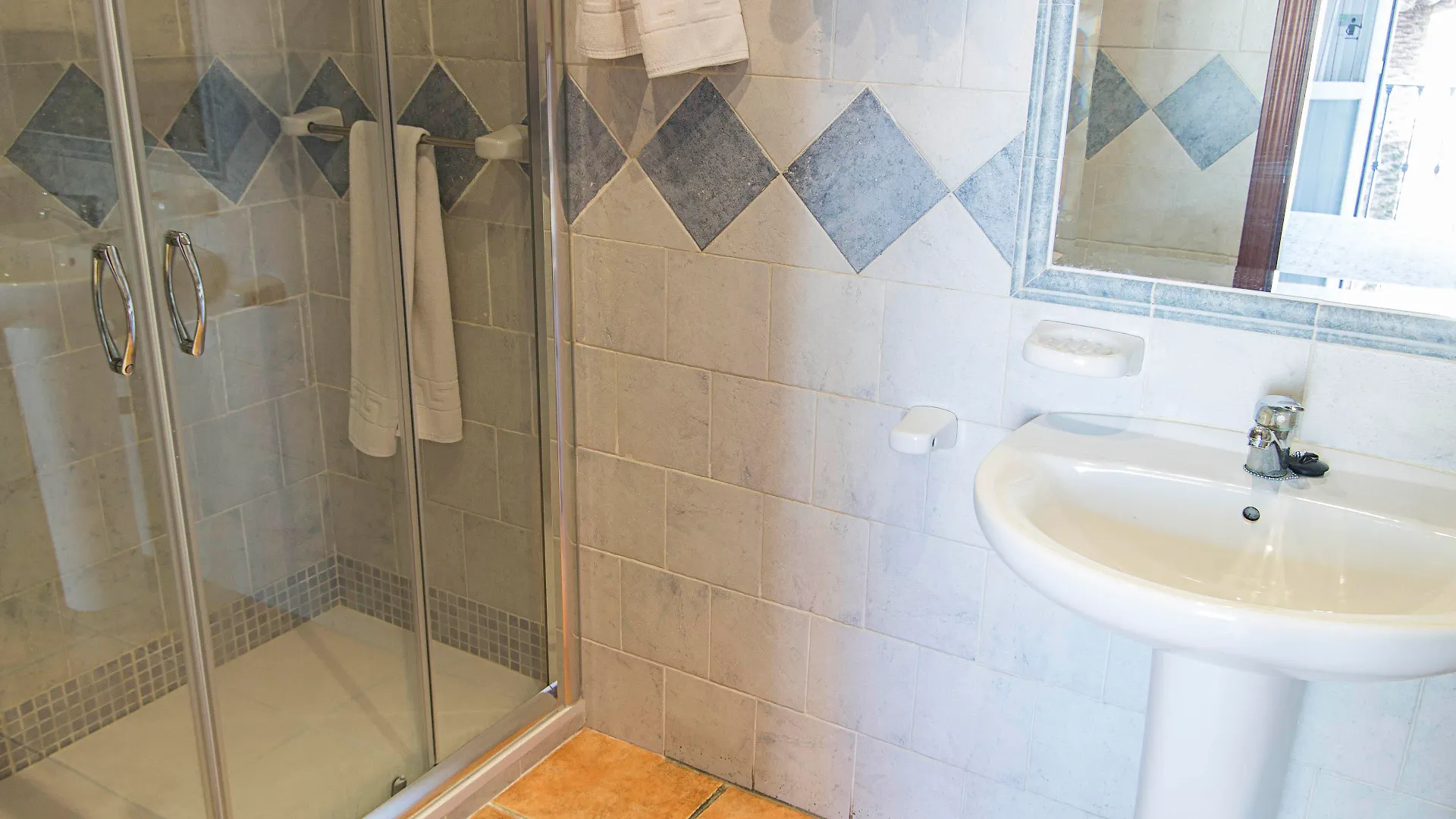 Hostal Marissal By Dorobe Nerja Guest house