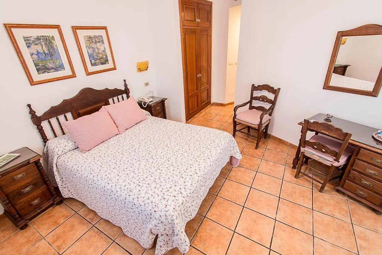 Guest house Hostal Marissal By Dorobe Nerja