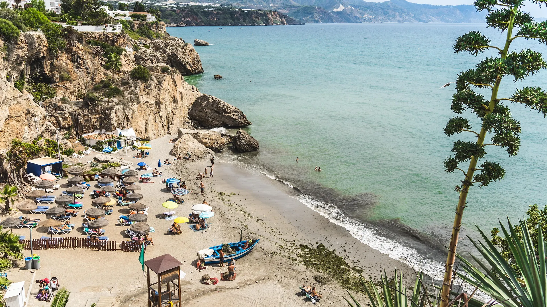 Pensión Hostal Marissal By Dorobe Nerja