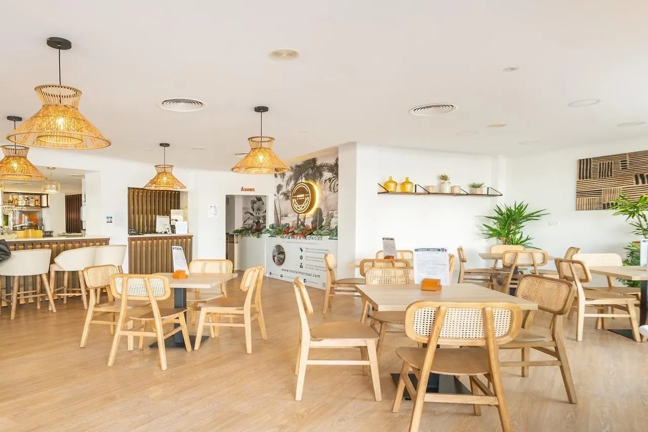 Pensión Hostal Marissal By Dorobe Nerja