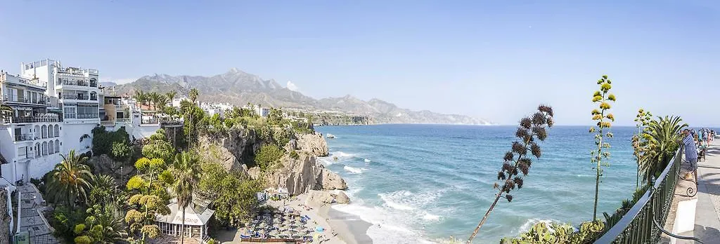 Hostal Marissal By Dorobe Nerja