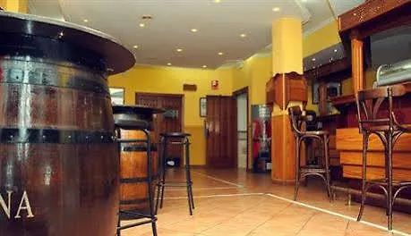 Hostal Marissal By Dorobe Nerja España